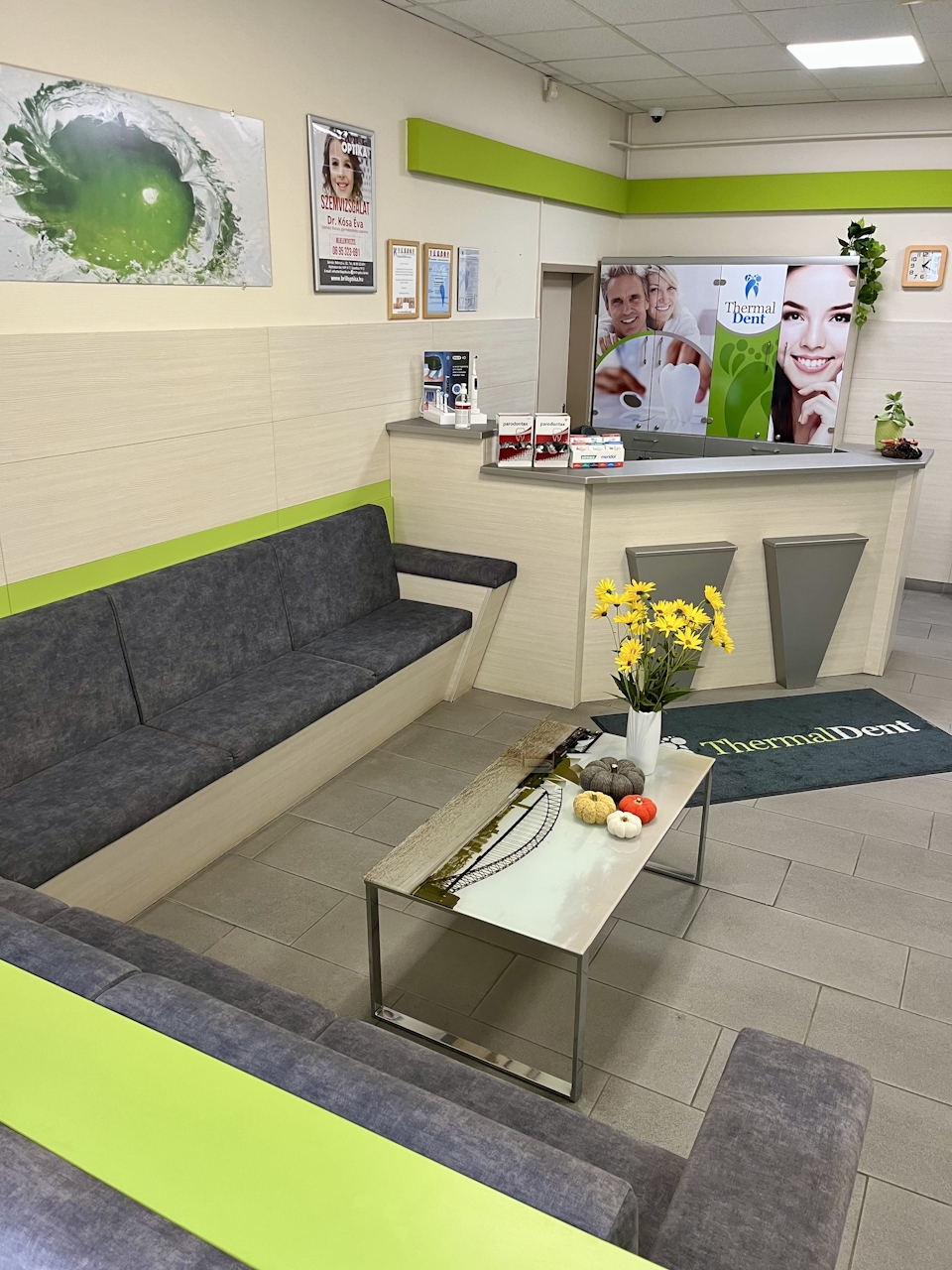 Über uns - Zahnklinik ThermalDent Sárvár